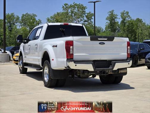 2022 Ford F-350 Lariat