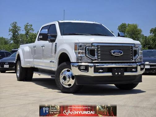2022 Ford F-350 Lariat