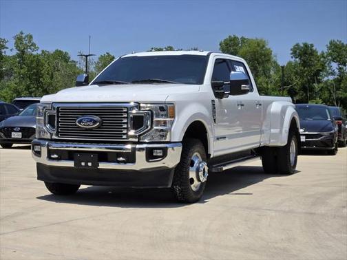 2022 Ford F-350 Lariat