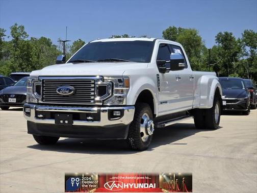 2022 Ford F-350 Lariat