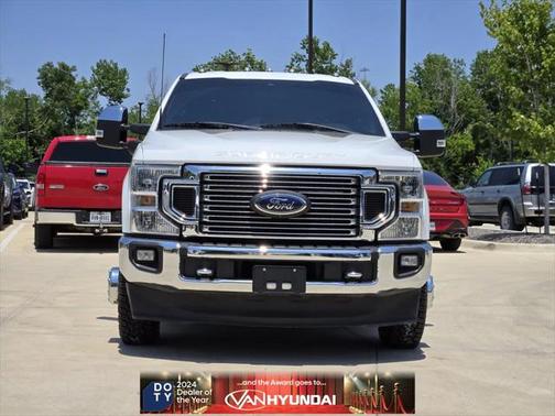 2022 Ford F-350 Lariat