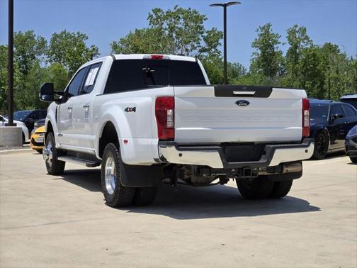 2022 Ford F-350 Lariat