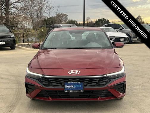 2025 Hyundai ELANTRA SEL