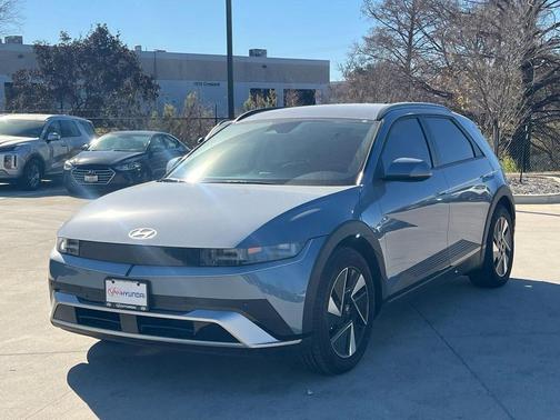 2025 Hyundai IONIQ 5 SEL