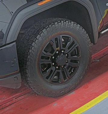 2023 GMC Sierra 2500 Denali