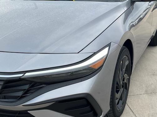 2026 Hyundai ELANTRA Sport