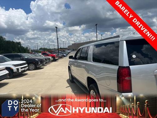 2016 Chevrolet Suburban LS