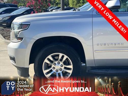 2016 Chevrolet Suburban LS