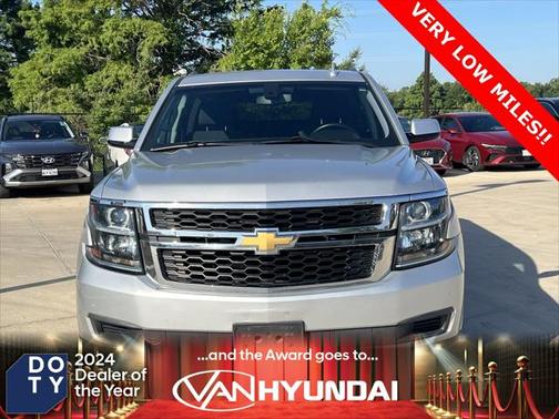 2016 Chevrolet Suburban LS