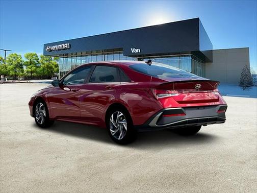 2025 Hyundai ELANTRA Sport