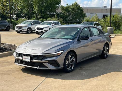 2025 Hyundai ELANTRA Sport