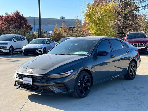 2026 Hyundai ELANTRA Sport