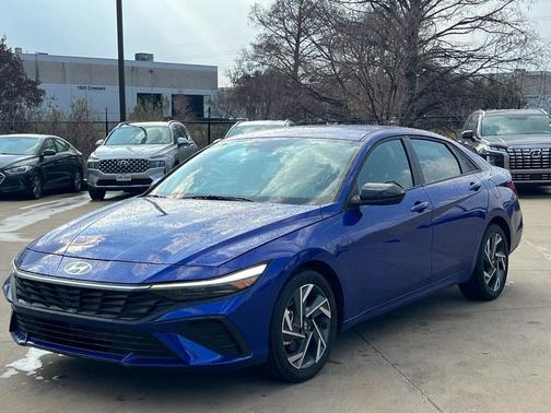 2025 Hyundai ELANTRA Sport