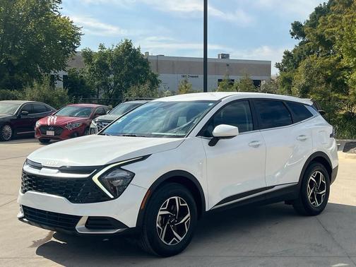 2023 Kia Sportage LX