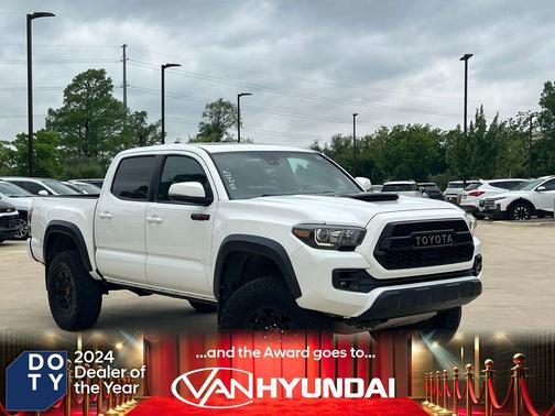 Super White 2019 Toyota Tacoma TRD Pro