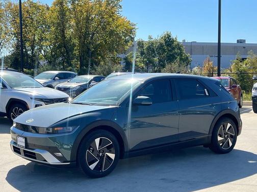 2026 Hyundai IONIQ 5 SE