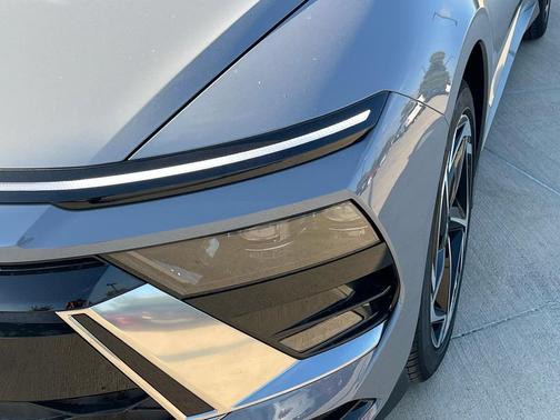 2026 Hyundai SONATA SEL