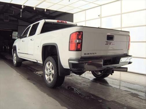 2018 GMC Sierra 2500 SLT