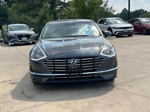 2023 Hyundai SONATA SE