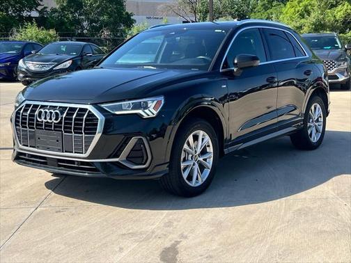 2023 Audi Q3 Premium 45 TFSI S line quattro Tiptronic