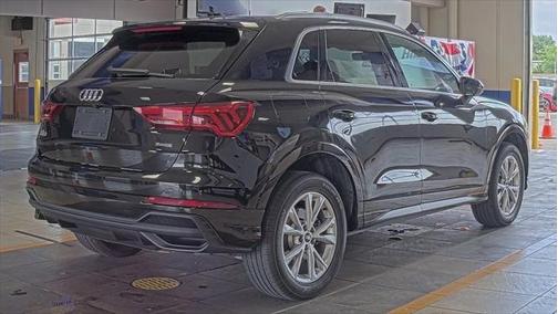2023 Audi Q3 Premium 45 TFSI S line quattro Tiptronic