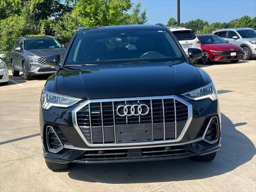 2023 Audi Q3 Premium 45 TFSI S line quattro Tiptronic