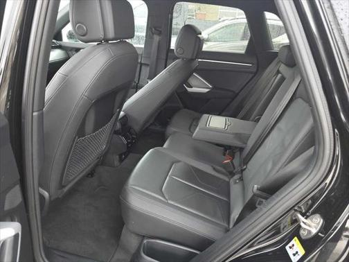 2023 Audi Q3 Premium 45 TFSI S line quattro Tiptronic