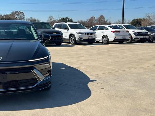 2025 Hyundai SONATA SEL