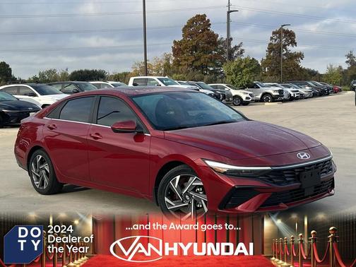 2025 Hyundai ELANTRA SEL