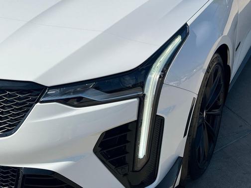 Summit White 2022 Cadillac CT4-V V-Series Blackwing