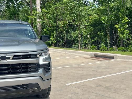 Sterling Gray Metallic 2023 Chevrolet Silverado 1500 RST