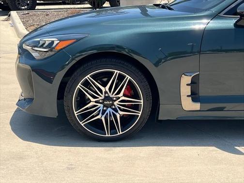 2022 Kia Stinger GT1