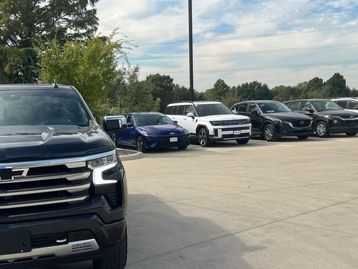 2023 Chevrolet Silverado 1500 High Country