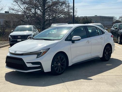 2023 Toyota Corolla SE