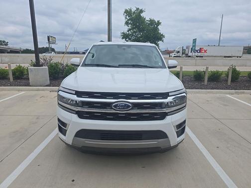 Oxford White 2024 Ford Expedition Limited