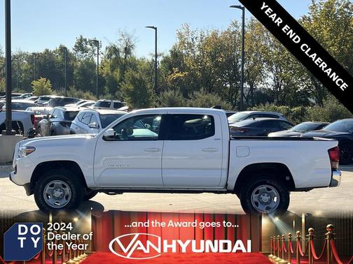 2023 Toyota Tacoma SR