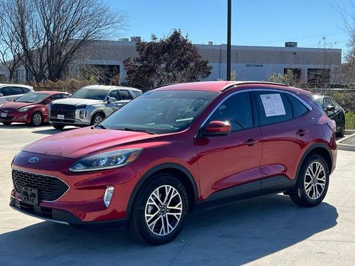 2021 Ford Escape SEL