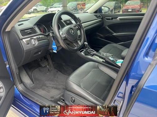 2017 Volkswagen Passat 1.8T SE