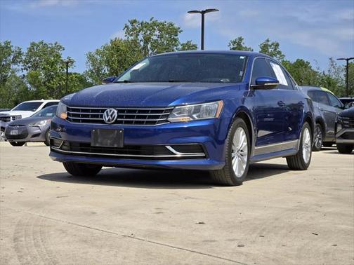 2017 Volkswagen Passat 1.8T SE