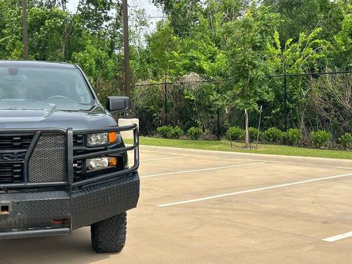 Shadow Gray Metallic 2020 Chevrolet Silverado 1500 Custom Trail Boss