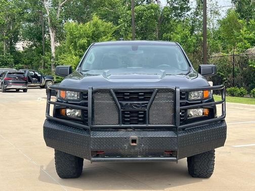Shadow Gray Metallic 2020 Chevrolet Silverado 1500 Custom Trail Boss