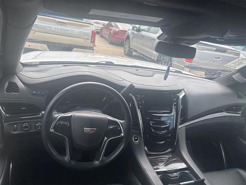 2017 Cadillac Escalade Platinum