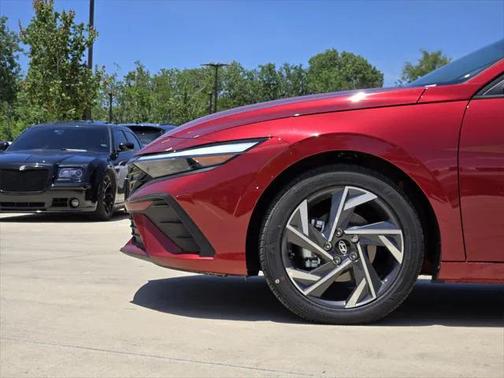 2025 Hyundai ELANTRA Sport