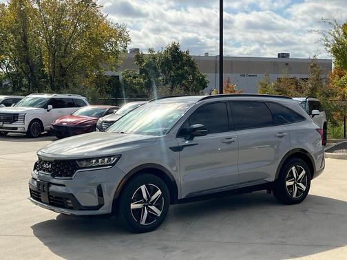 2022 Kia Sorento EX
