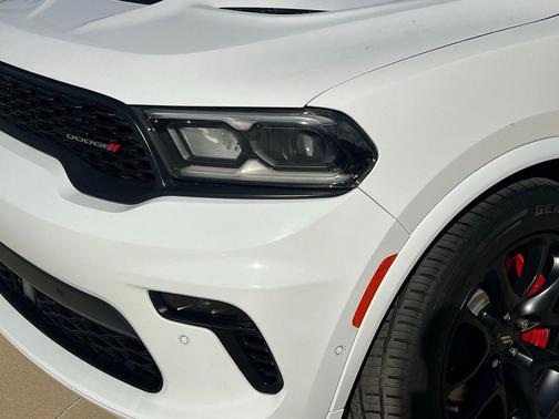 White Knuckle Clearcoat 2022 Dodge Durango R/T Plus AWD