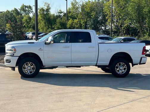 2023 RAM 2500 Laramie Crew Cab 4x4 6'4' Box