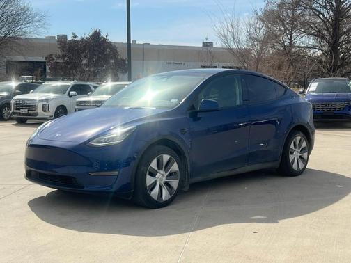 2023 Tesla Model Y Long Range Dual Motor All-Wheel Drive