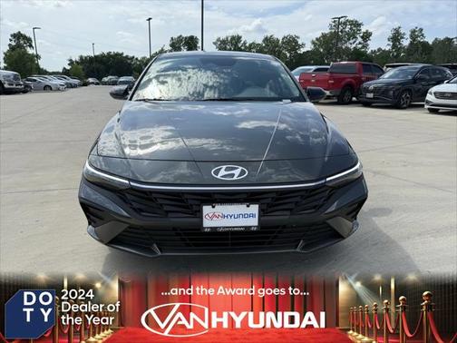 2025 Hyundai ELANTRA Sport