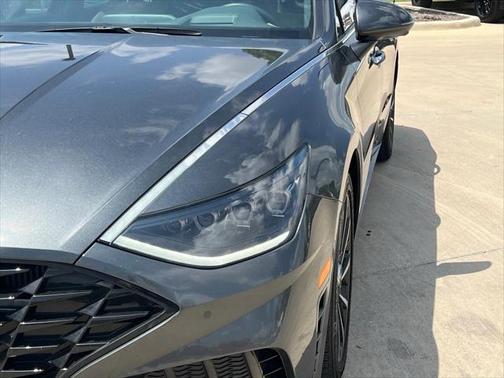 2023 Hyundai SONATA Limited