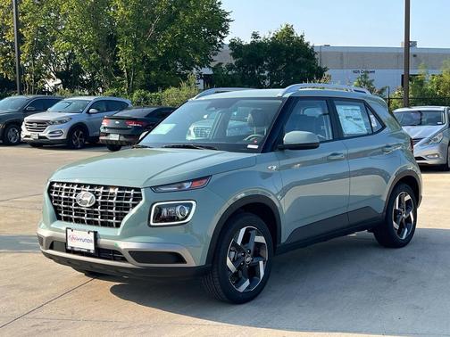 2025 Hyundai VENUE Limited